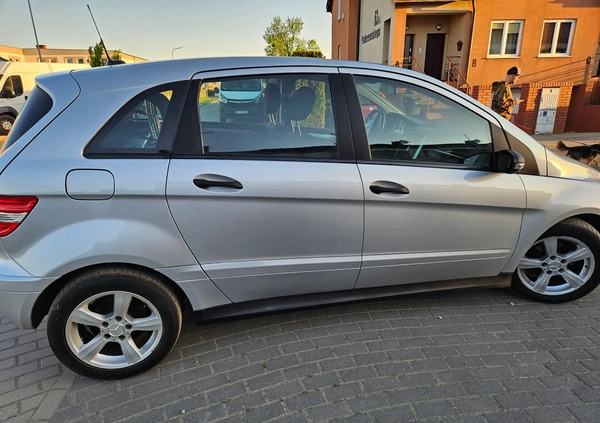 Mercedes-Benz Klasa B cena 17900 przebieg: 183000, rok produkcji 2006 z Września małe 529